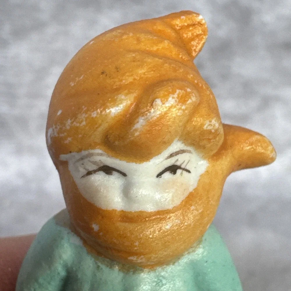 VTG 1986‎ House of Lloyd Christmas Village Child   2.5